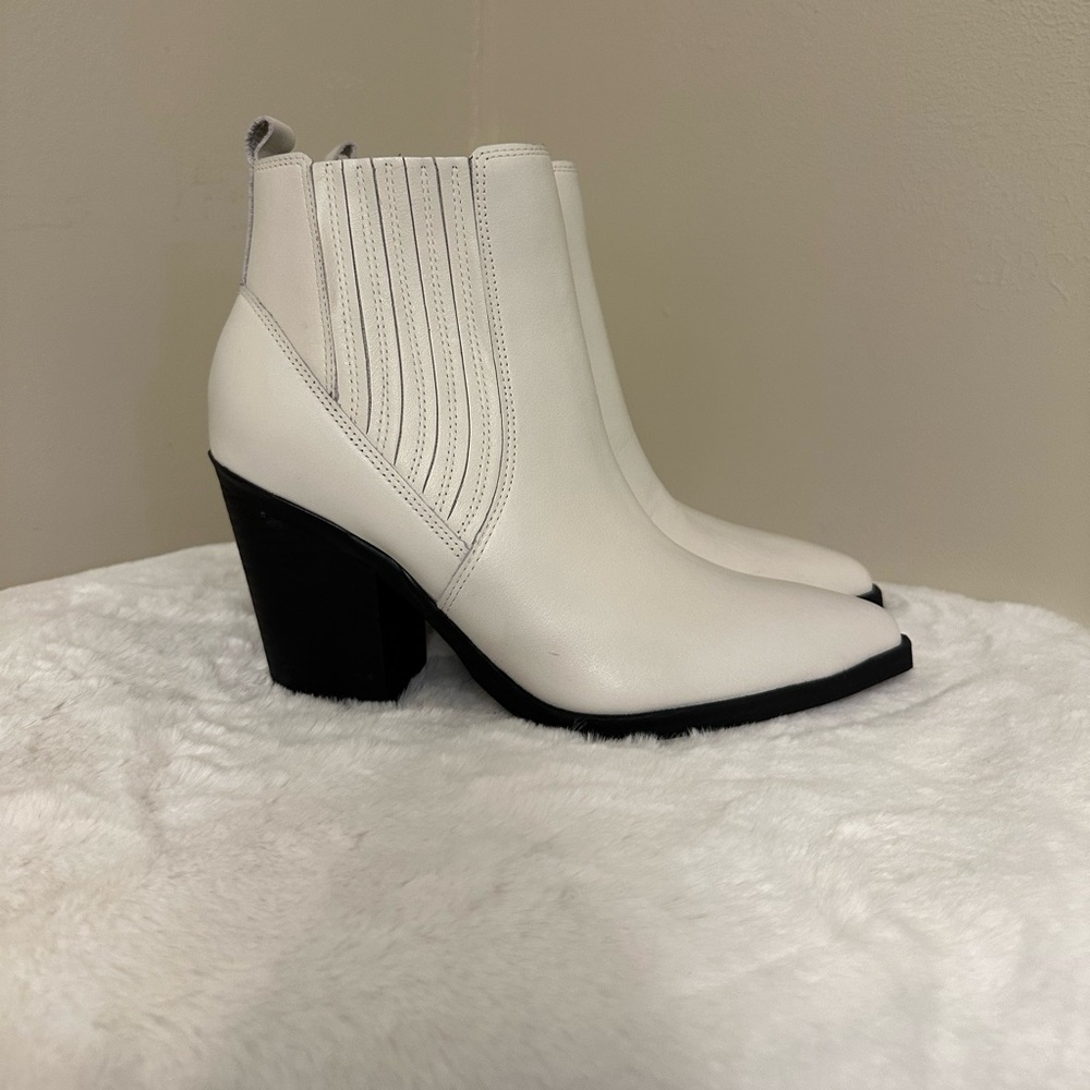 Marc Fisher Boots